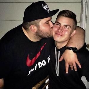 Meet your Posher, Dillon